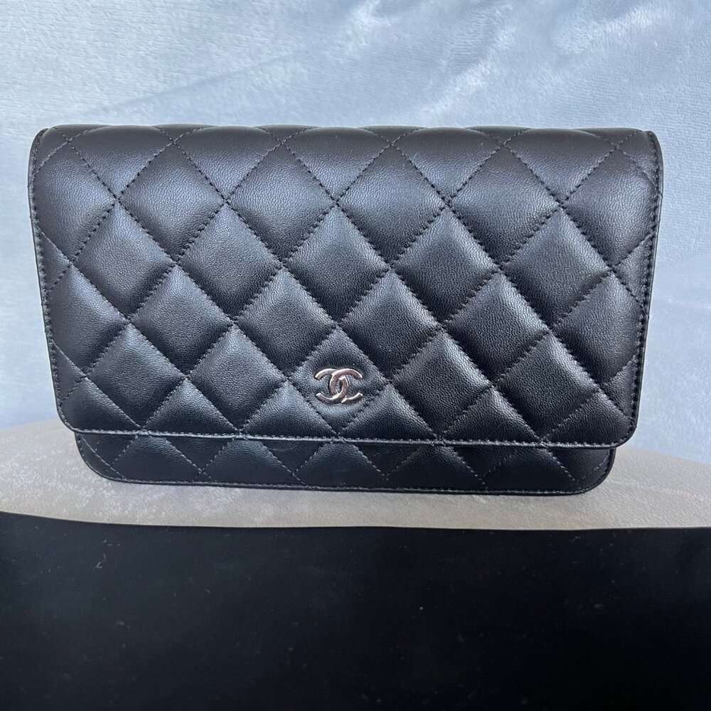 EUC Chanel Lambskin Quilted Wallet On Chain, Black with Silver Hardware